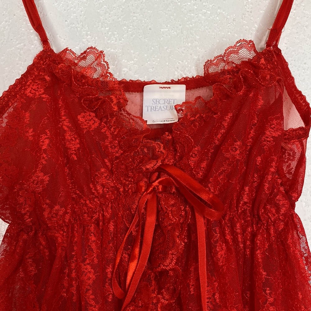 VTG Y2K Secret Treasures Red Sheer Ruffle Lace Front Closure Bow Detail Lingerie